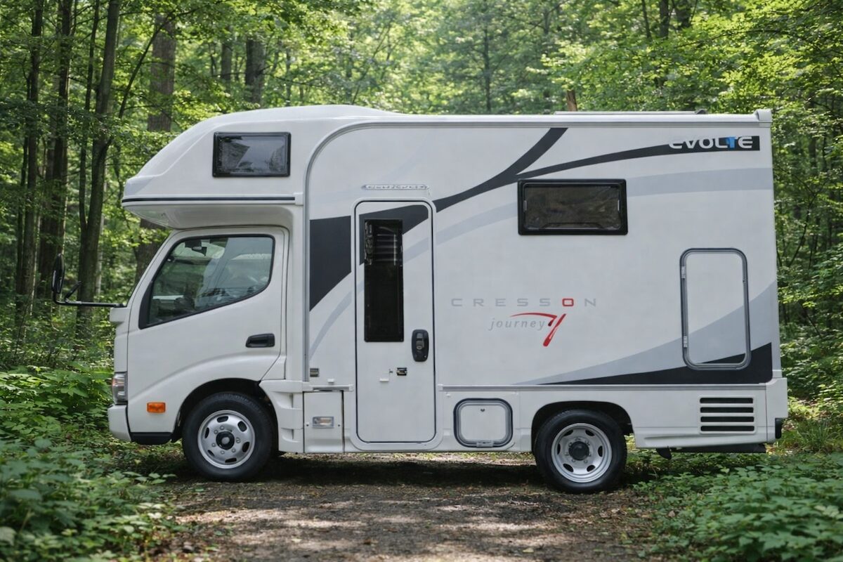 キャンピングカー外観